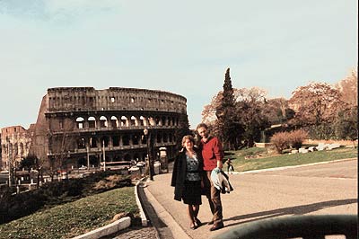 Foto af Colosseo set fra Parco Oppio/Parco Traiano