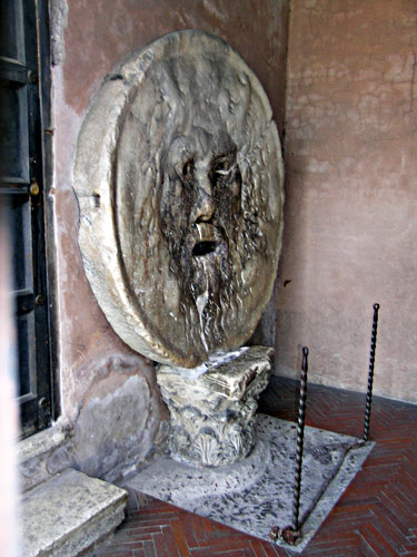 Santa Maria in Cosmedin på Piazza della Bocca della Verità - foto cop.Bo Lundin