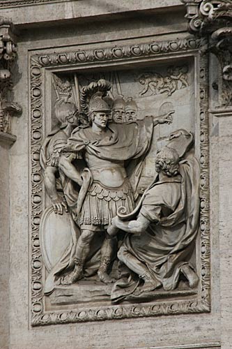 Relief øverst tilvenstre på Fontana di Trevi