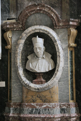 Foto fra Kirken Madonna dei Monti: Gravmæle for Tommaso Sergio