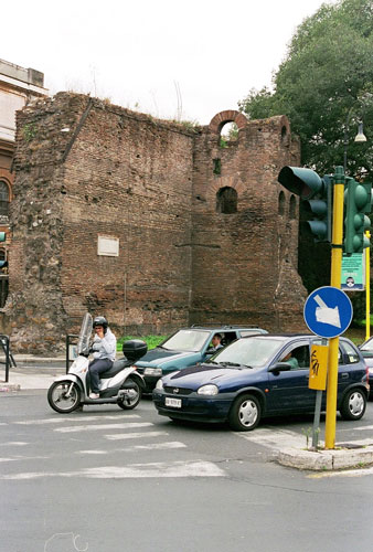 Den Aurelianske Bymur ved Viale del Policlinico