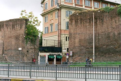 Den Aurelianske Bymur ved Via Montebello