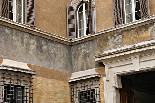 Foto af Palazzo Ricci på Piazza de'Ricci. - cop. Leif Larsson