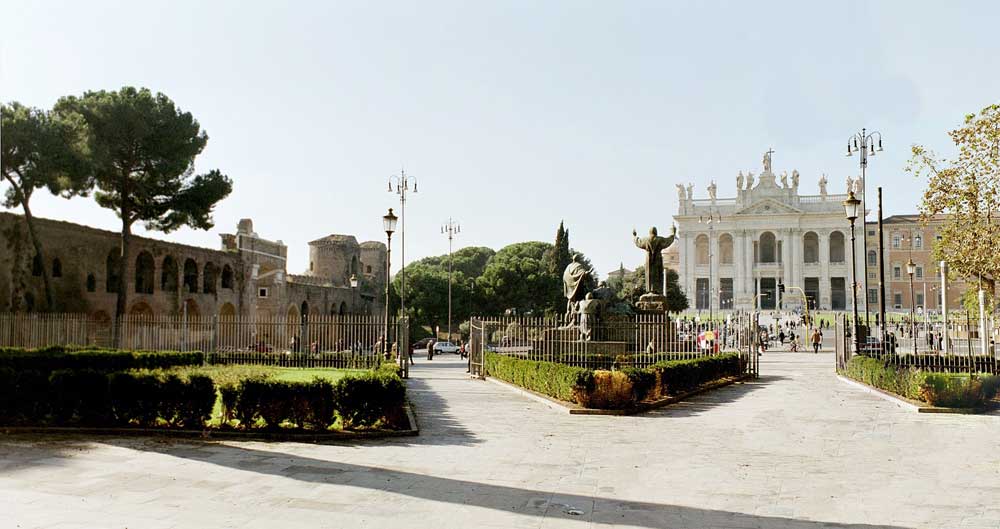 San Giovanni in Laterano's sidefacade