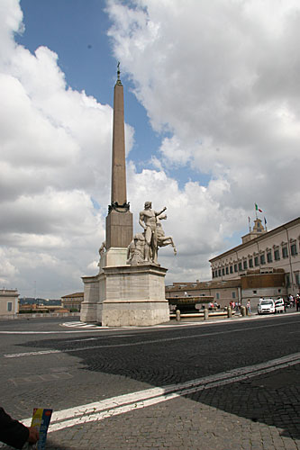 Statuegruppen i Fontana di Montecavallo på Piazza del Quirinale 