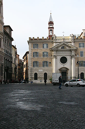 Kirken Santa Brigida på Piazza Farnese - cop.Leif Larsson