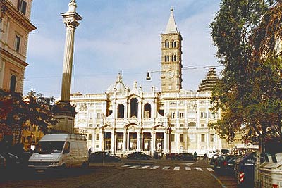 Foto af Piazza di Santa Maria Maggiore med Kirken Santa Maria Maggiore set fra Via Merulana