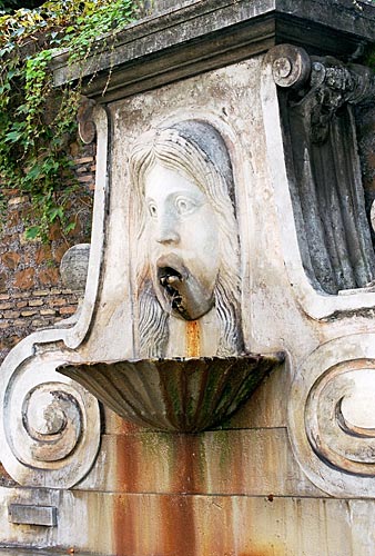 Fontana del Mascherone i Via Giulia - Cop.: Leif Larsson