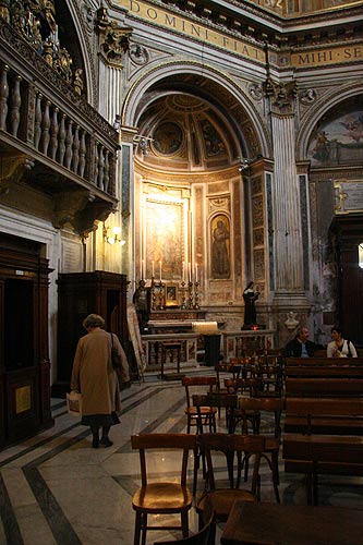 Kirkerummet i Santa Maria di Loreto: 1.kapel i højre side