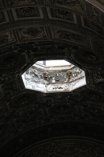 Loftet i højalterrummet i Santa Maria di Loreto
